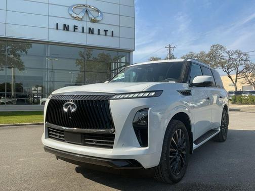 Radiant White 2026 INFINITI QX80 AUTOGRAPH