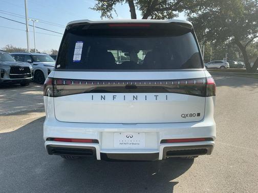 Radiant White 2026 INFINITI QX80 AUTOGRAPH