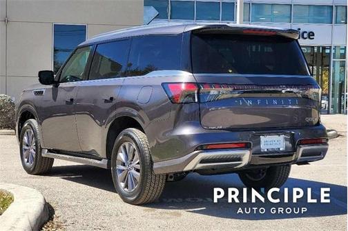 2025 INFINITI QX80 PURE