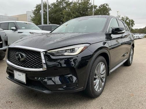 2025 INFINITI QX50 Pure