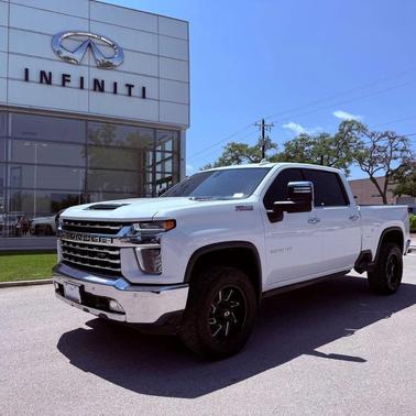 Summit White 2022 Chevrolet Silverado 2500 LTZ