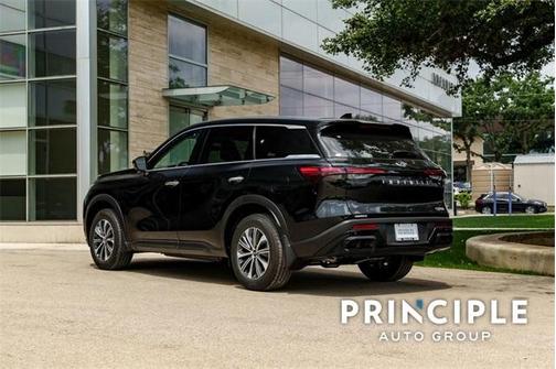 2025 INFINITI QX60 Pure