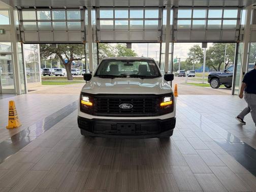 Oxford White 2024 Ford F-150 XL