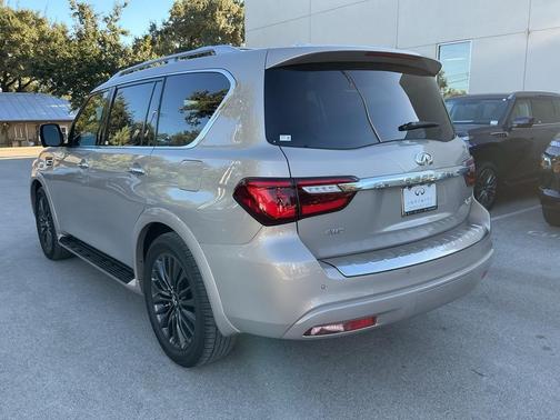 2024 INFINITI QX80 SENSORY