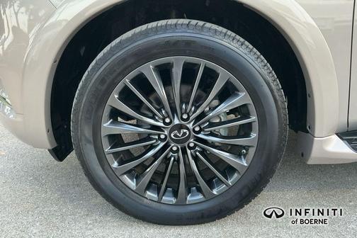 2024 INFINITI QX80 SENSORY