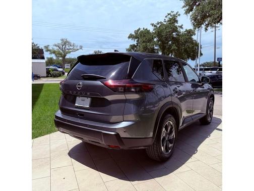 Gun Metallic 2025 Nissan Rogue SV