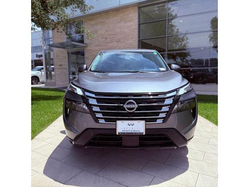 Gun Metallic 2025 Nissan Rogue SV