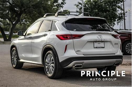 2025 INFINITI QX50 Luxe