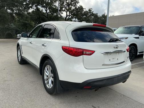 2014 INFINITI QX70 Base