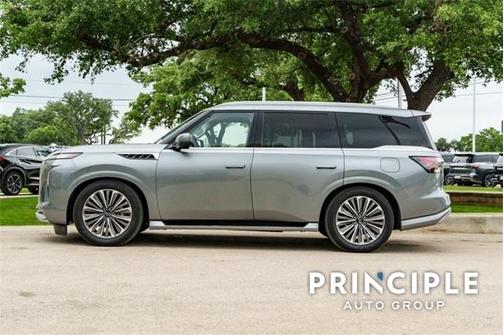 2025 INFINITI QX80 SENSORY