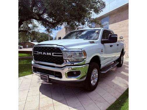 Bright White Clearcoat 2024 RAM 2500 Big Horn
