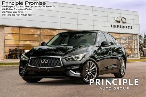2022 INFINITI Q50 LUXE