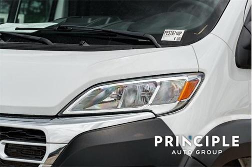 2023 RAM ProMaster 2500 Base