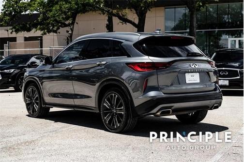 2022 INFINITI QX50 Luxe