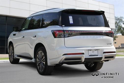 2026 INFINITI QX80 Luxe