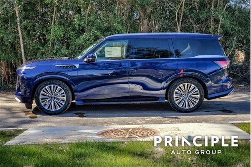 2025 INFINITI QX80 Luxe