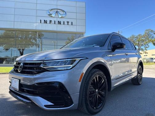 2022 Volkswagen Tiguan 2.0T SE R-Line Black