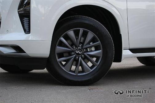 2026 INFINITI QX80 PURE