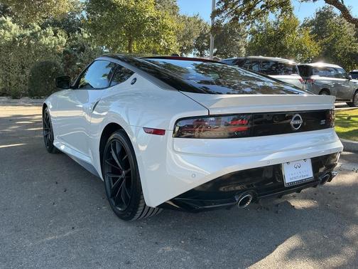 2025 Nissan Z Performance