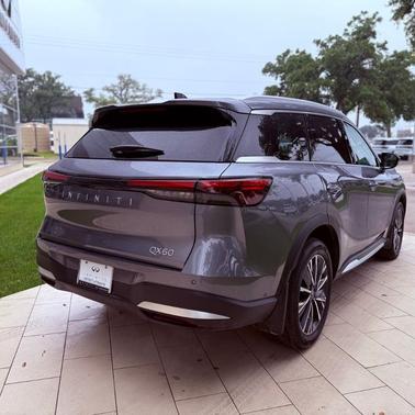 Graphite Shadow 2026 INFINITI QX60 Luxe