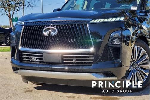 2025 INFINITI QX80 SENSORY