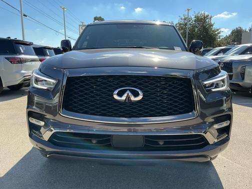 2024 INFINITI QX80 SENSORY