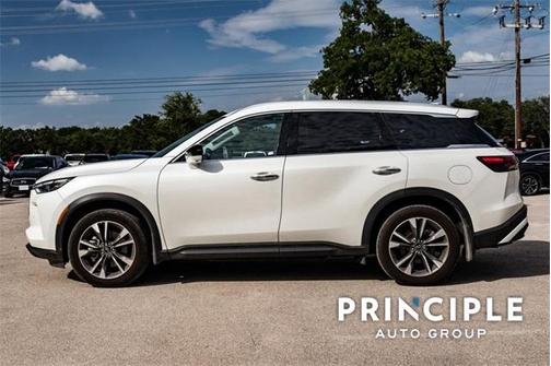 2025 INFINITI QX60 Luxe