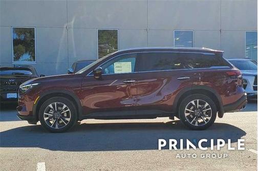 2025 INFINITI QX60 Luxe