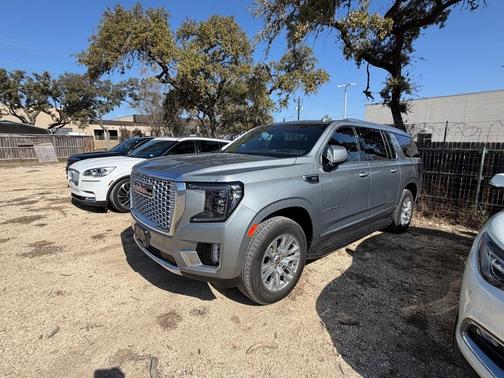 2024 GMC Yukon XL Denali