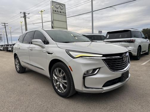 2022 Buick Enclave Premium
