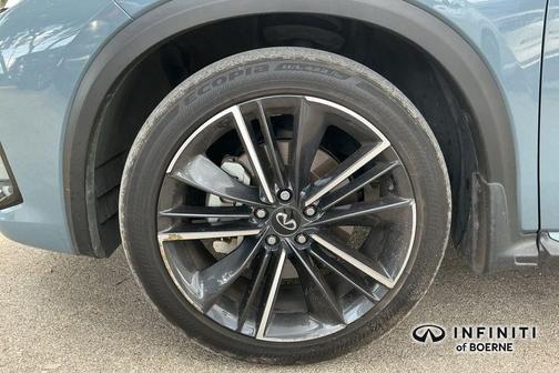 2022 INFINITI QX55 LUXE