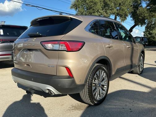 2021 Ford Escape Titanium