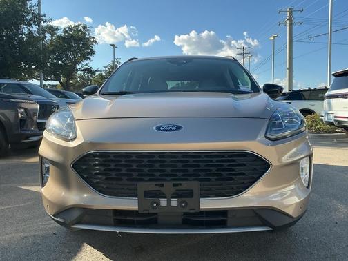 2021 Ford Escape Titanium