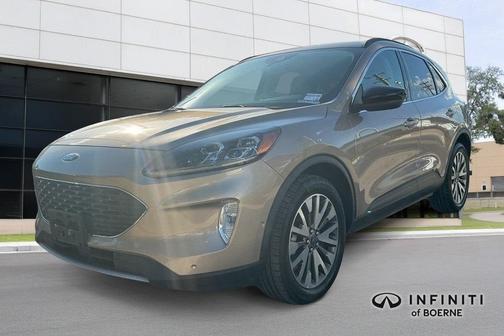 2021 Ford Escape Titanium