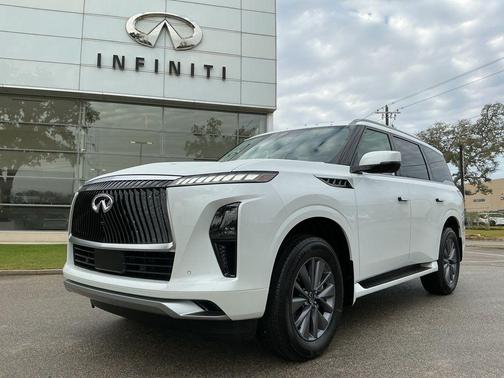 Radiant White 2026 INFINITI QX80 PURE