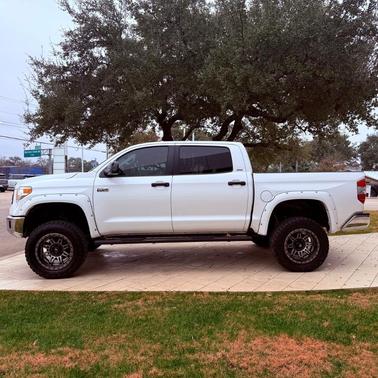 2016 Toyota Tundra SR5