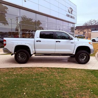 2016 Toyota Tundra SR5
