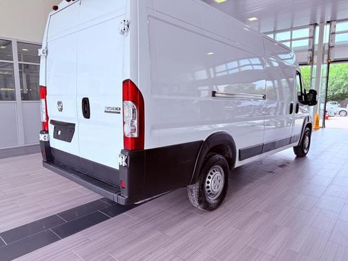 Bright White Clearcoat 2025 RAM ProMaster 3500 High Roof