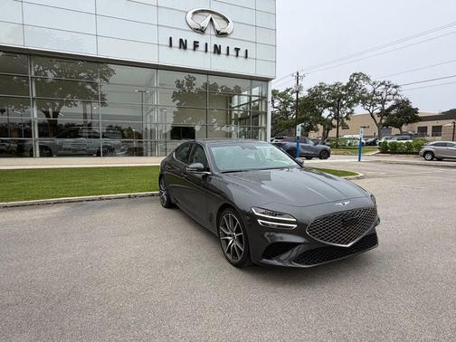 Makalu Gray 2025 Genesis G70 2.5T