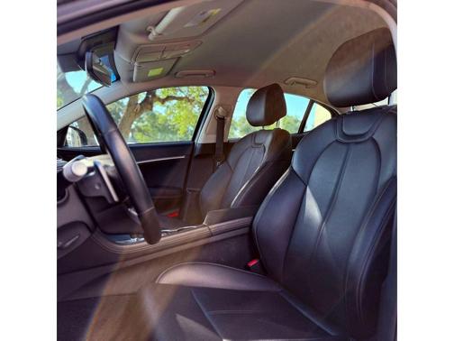 Makalu Gray 2025 Genesis G70 2.5T