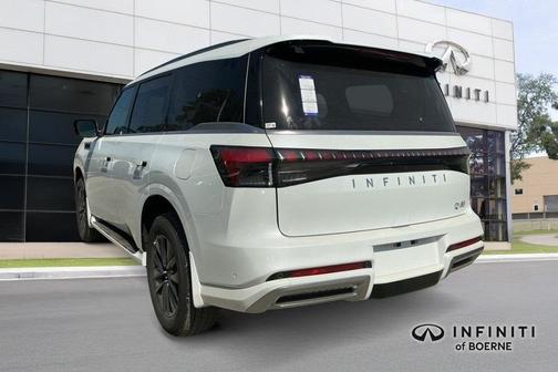 2026 INFINITI QX80 PURE