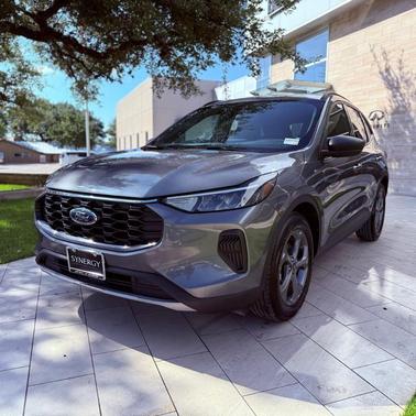 Gray Metallic 2025 Ford Escape ST-Line