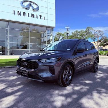 Gray Metallic 2025 Ford Escape ST-Line