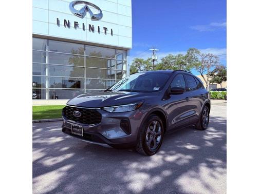 Carbonized Gray Metallic 2025 Ford Escape ST-Line