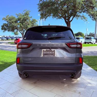 Gray Metallic 2025 Ford Escape ST-Line