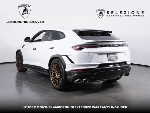 2023 Lamborghini Urus Performante