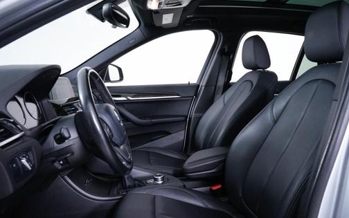 Glacier Silver Metallic 2018 BMW X1 xDrive28i