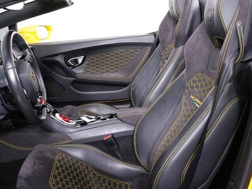 2017 Lamborghini Huracan LP610-4S