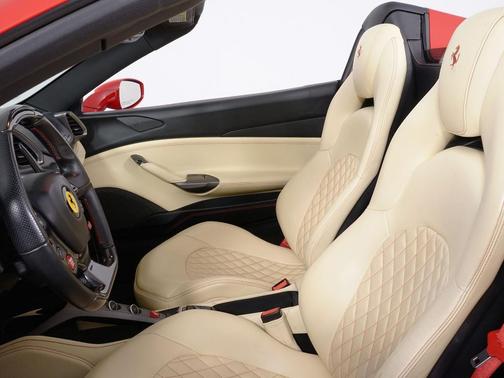 2016 Ferrari 488 Spider Base