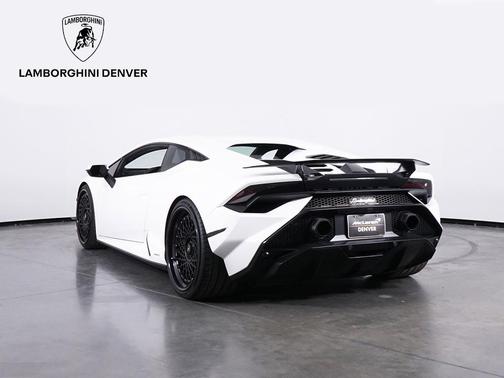 2024 Lamborghini Huracan Tecnica Base